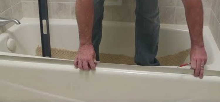 Sliding Shower Door Repair in Bear Valley Springs